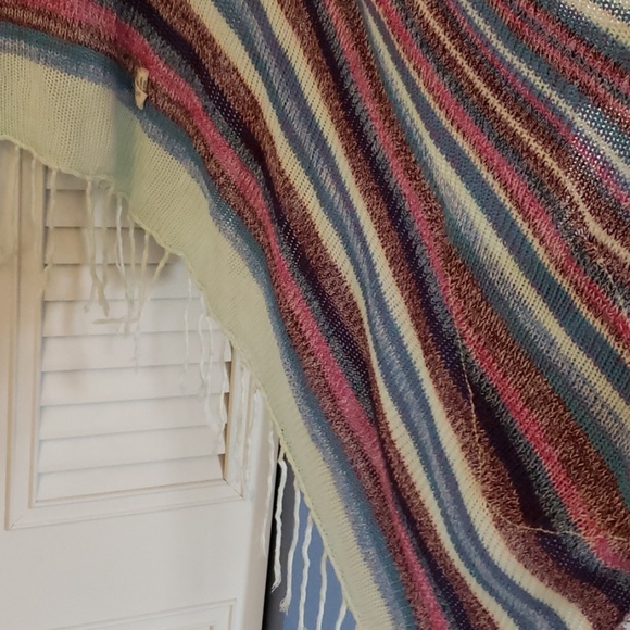 Billabong high-low open poncho sweater - Picture 3 of 4